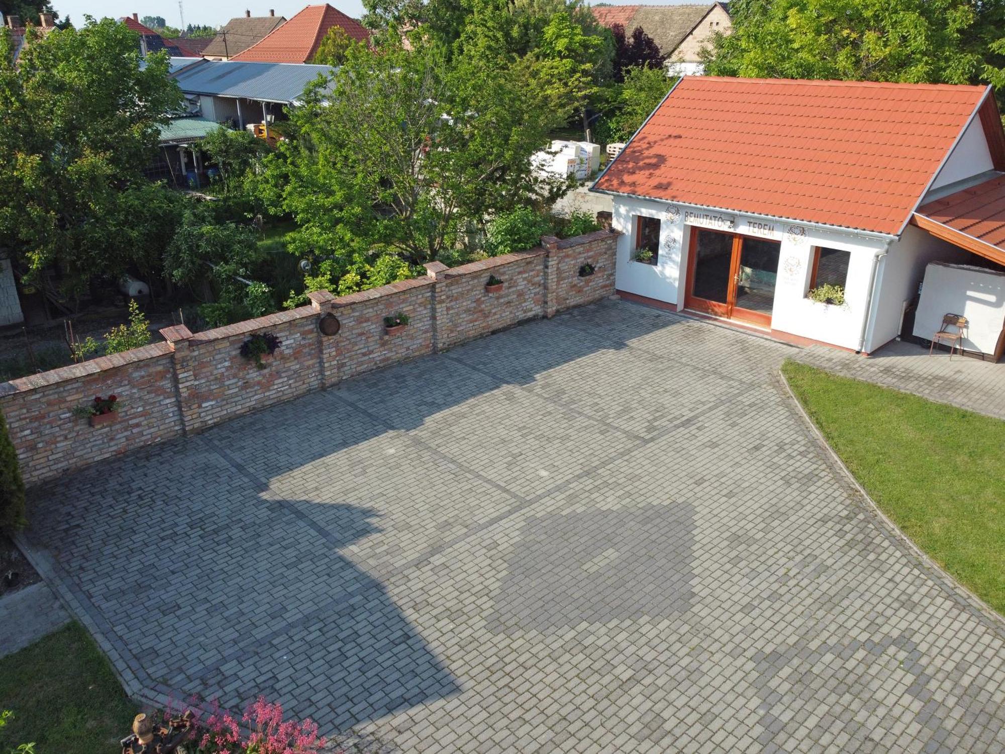 Füzesi Papa Vendégház Harta Dış mekan fotoğraf